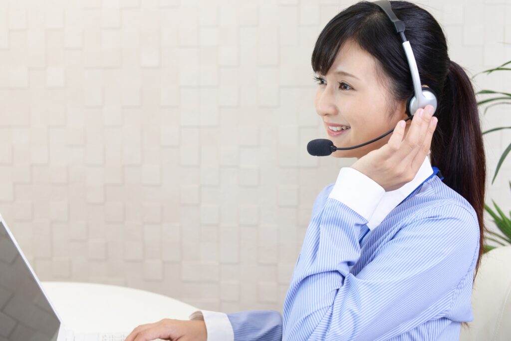 笑顔のオペレーター
